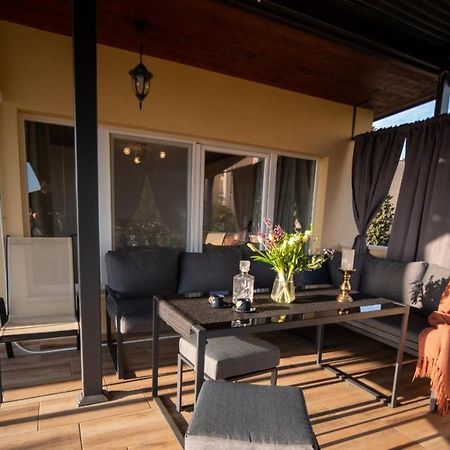 Art Apartment Sole Пула Экстерьер фото