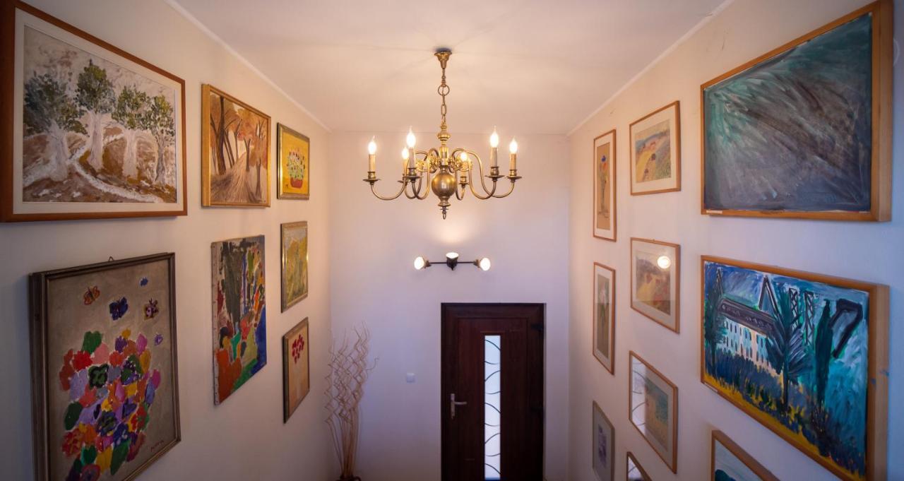 Art Apartment Sole Пула Экстерьер фото