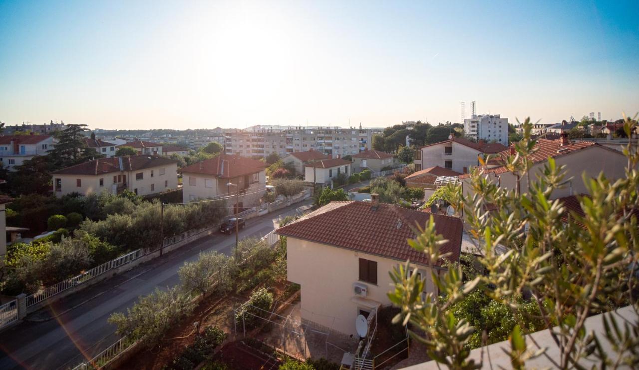 Art Apartment Sole Пула Экстерьер фото